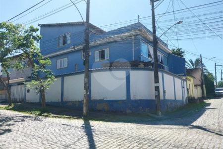 Sobrado à venda com 3 suítes em Campo Grande, Rio de Janeiro, RJ