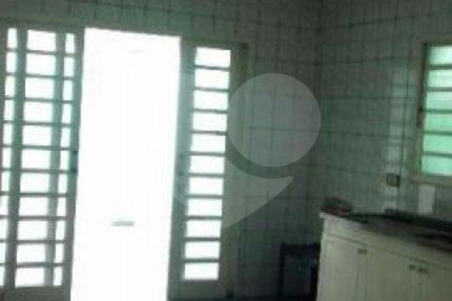 Casa à venda com 4 quartos, sendo 1 suíte, em Vila Nova Mazzei, São Paulo, SP