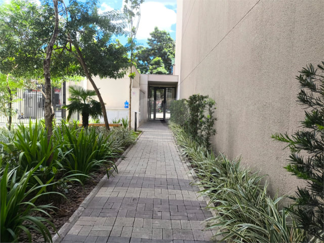 Apartamento à venda com 3 quartos, sendo 1 suíte,  em Vila Guilherme, São Paulo, SP