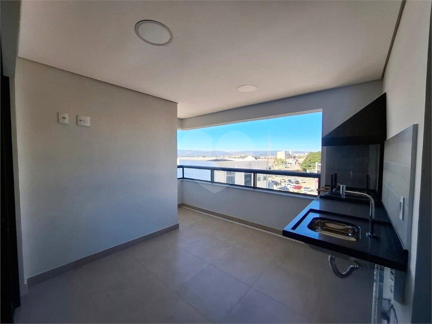 Apartamento à venda com 2 suítes em Parque Campolim, Sorocaba, SP