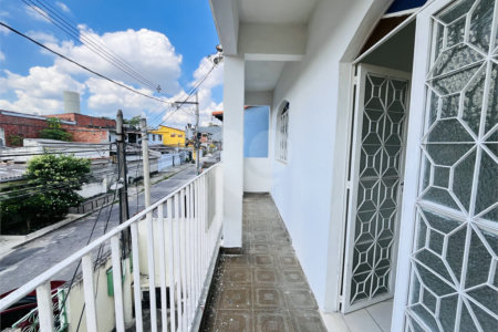 Casa à venda com 3 quartos em Campo Grande, Rio de Janeiro, RJ