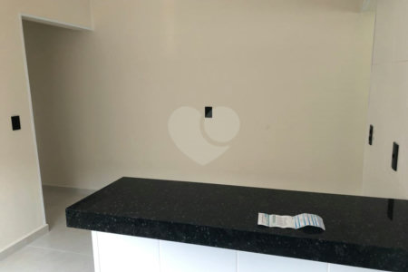 Casa à venda com 2 quartos, sendo 1 suíte, em Jardim Panorama, Salto, SP