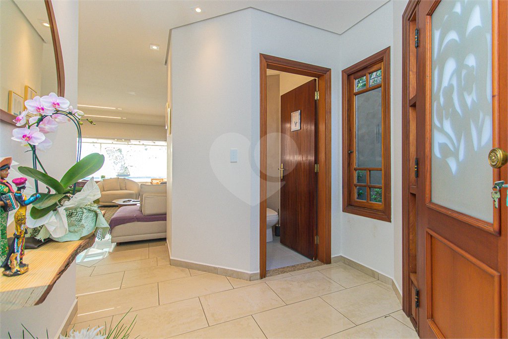 Casa à venda com 3 suítes em Jardim Prudência, São Paulo, SP