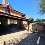 Casa à venda com 4 quartos, sendo 2 suítes, em Cidade São Francisco, São Paulo, SP