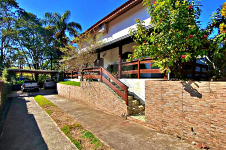 Chácara à venda com 3 quartos, sendo 1 suíte,  em Monterrey, Louveira, SP