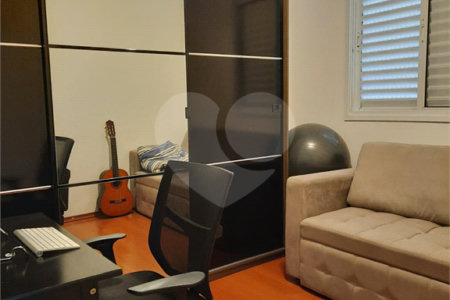 Apartamento à venda com 2 quartos, sendo 1 suíte,  em Pinheiros, São Paulo, SP