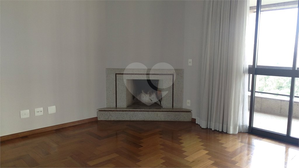 Apartamento à venda com 4 suítes em Vila Suzana, São Paulo, SP