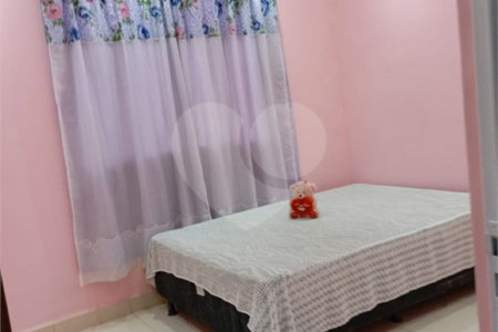 Casa à venda com 3 quartos em Santo Antônio, Duque de Caxias, RJ
