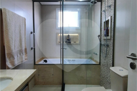 Apartamento à venda com 3 suítes em Jardim Marajoara, São Paulo, SP