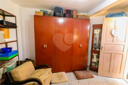 Sobrado à venda com 3 quartos, sendo 1 suíte,  em Jardim Bonfiglioli, São Paulo, SP