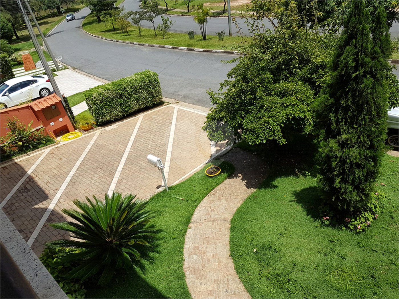 Casa à venda com 4 quartos, sendo 3 suítes, no condomínio Ibiti do Paço, Sorocaba - SP