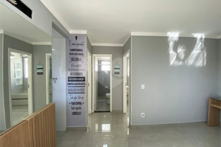 Apartamento à venda com 2 quartos em Glória, Várzea Grande, MT