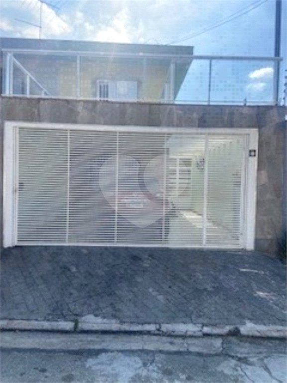 Sobrado à venda com 4 quartos, sendo 1 suíte, em Parque Edu Chaves, São Paulo, SP
