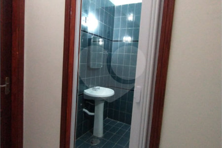 Sobrado à venda com 3 quartos em Campo Belo, São Paulo, SP