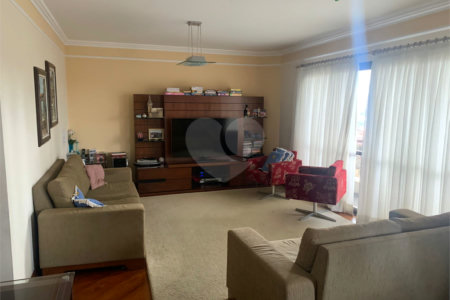 Apartamento à venda com 4 quartos, sendo 3 suítes, em Água Fria, São Paulo, SP