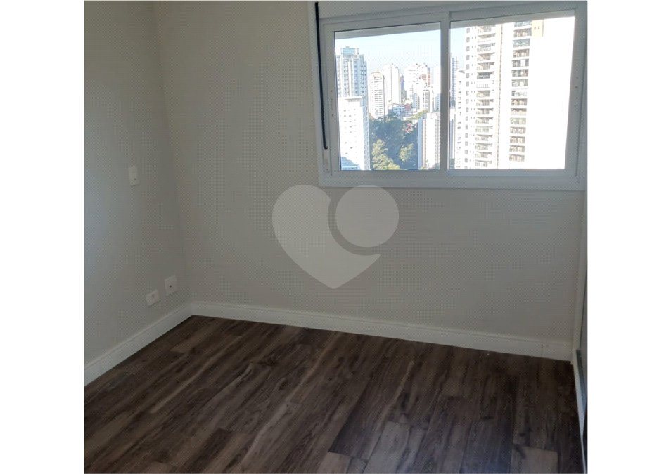Apartamento para alugar com 2 quartos, sendo 1 suíte,  em Vila Andrade, São Paulo, SP