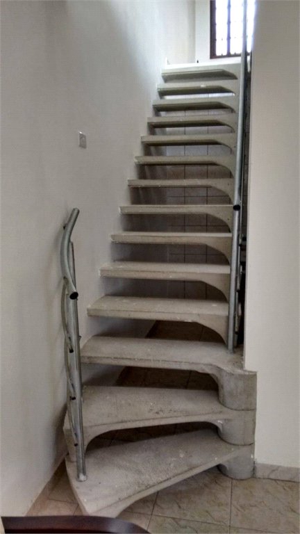 Sobrado à venda com 3 quartos, sendo 1 suíte, em Jardim Suzano, Suzano, SP