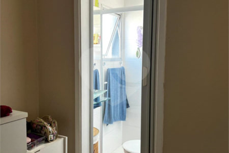 Apartamento à venda com 4 quartos, sendo 1 suíte, em Parque Tomas Saraiva, São Paulo, SP