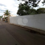 Terreno com 942,00 m² .