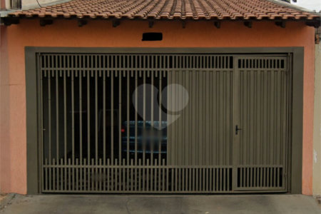 Casa térrea para venda no Planalto Paraíso