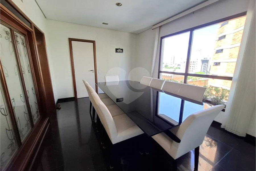 Apartamento, a venda, com 300m² de área privativa, 4 suítes, 4 vagas - Santana / SP