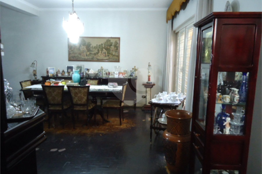 Sobrado à venda com 4 quartos em Santana, São Paulo, SP