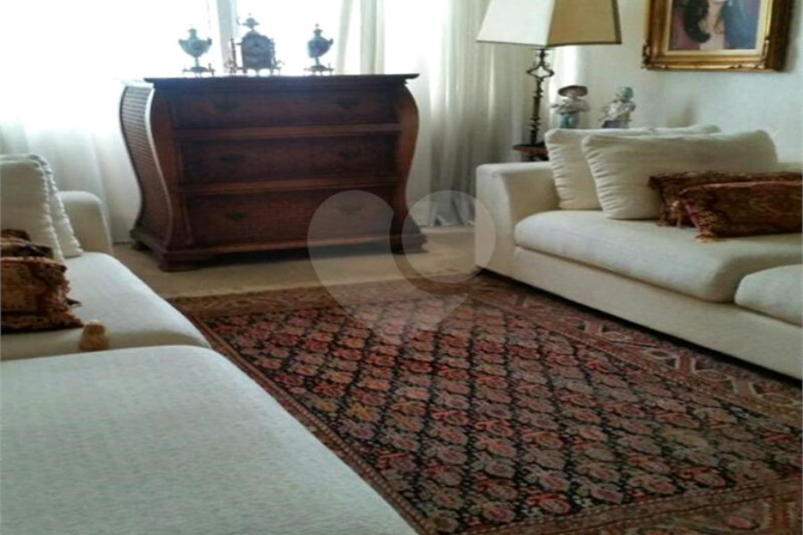 Apartamento à venda com 4 quartos, sendo 3 suítes, em Jardim Paulista, São Paulo, SP