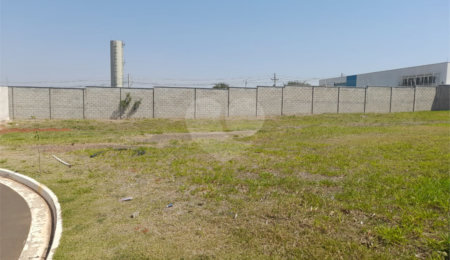 Terreno à venda no condomínio Monte das Araucárias, São Carlos - SP