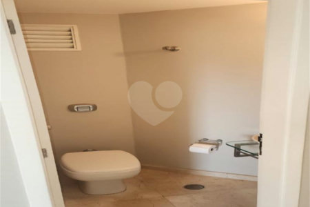 Apartamento à venda com 4 quartos, sendo 2 suítes,  em Indianópolis, São Paulo, SP