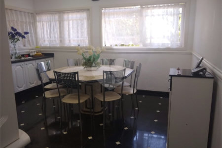 Casa à venda com 4 quartos, sendo 2 suítes, no condomínio Osato, Atibaia - SP