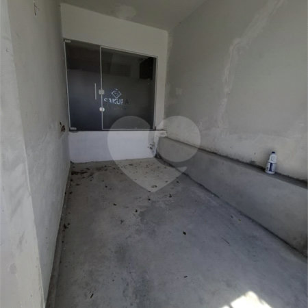 Casa à venda com 6 quartos, sendo 1 suíte,  em Vila Vitória, Mogi das Cruzes, SP