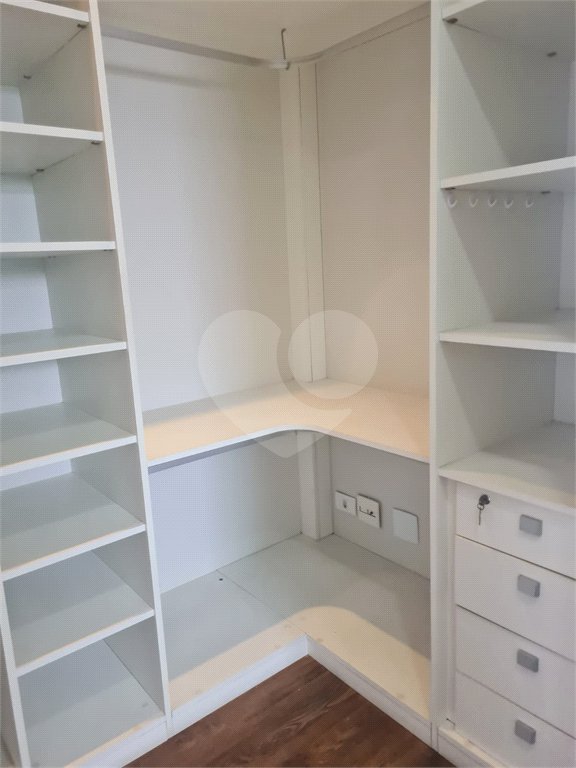Apartamento à venda com 2 quartos, sendo 1 suíte, em Parque Reboucas, São Paulo, SP