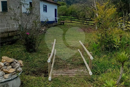 Sítio à venda com 2 quartos em Área Rural de Lagoinha, Lagoinha, SP