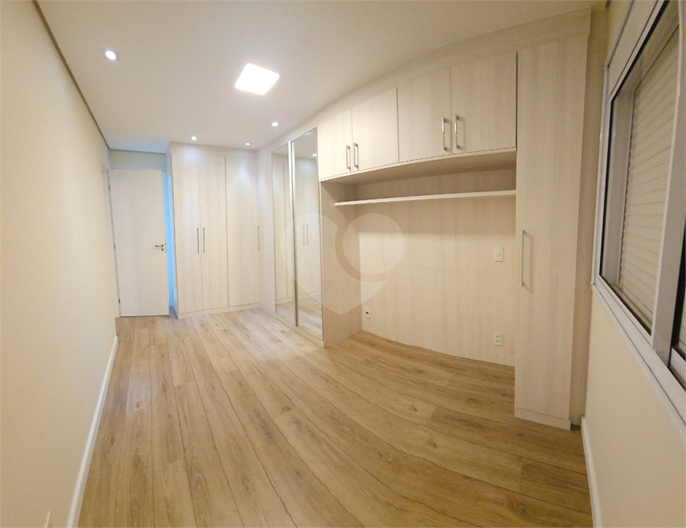 Apartamento à venda com 2 quartos, sendo 1 suíte, em Vila Maria Alta, São Paulo, SP