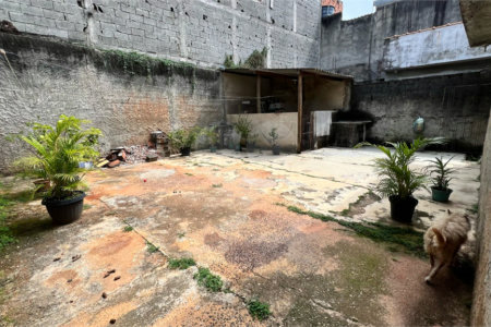 Casa à venda com 3 quartos em Jardim Madre Ângela, Poá, SP