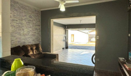 Casa à venda com 2 quartos em Santa Terezinha, Piracicaba, SP