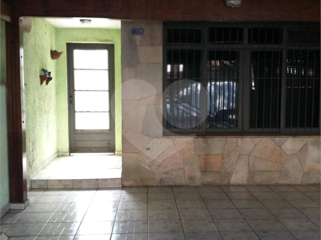 Sobrado à venda com 3 quartos, sendo 1 suíte,  em Vila Mazzei, São Paulo, SP