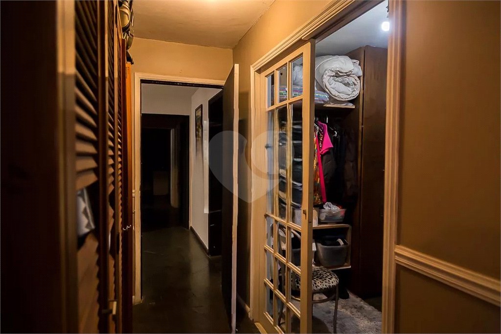 Casa à venda com 6 quartos, sendo 5 suítes,  em Vila do Encontro, São Paulo, SP