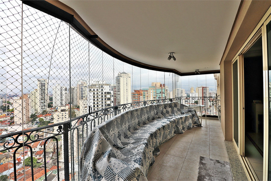 Apartamento à venda com 4 suítes em Santana, São Paulo, SP