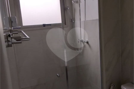 Apartamento à venda com 2 suítes em Lapa, São Paulo, SP