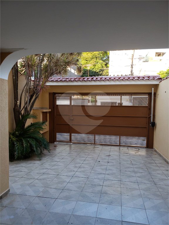 Sobrado à venda com 3 quartos, sendo 1 suíte, em Parque Peruche, São Paulo, SP