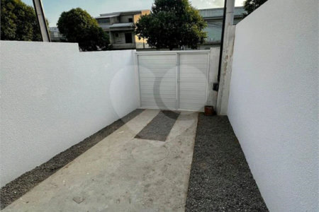 Casa à venda com 2 quartos em Campo Grande, Rio de Janeiro, RJ
