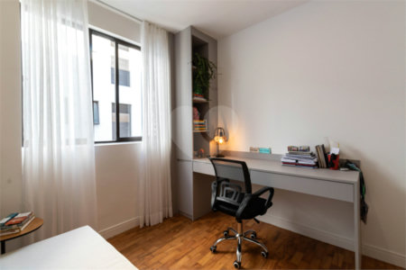 Apartamento à venda com 2 quartos em Itaim Bibi, São Paulo, SP