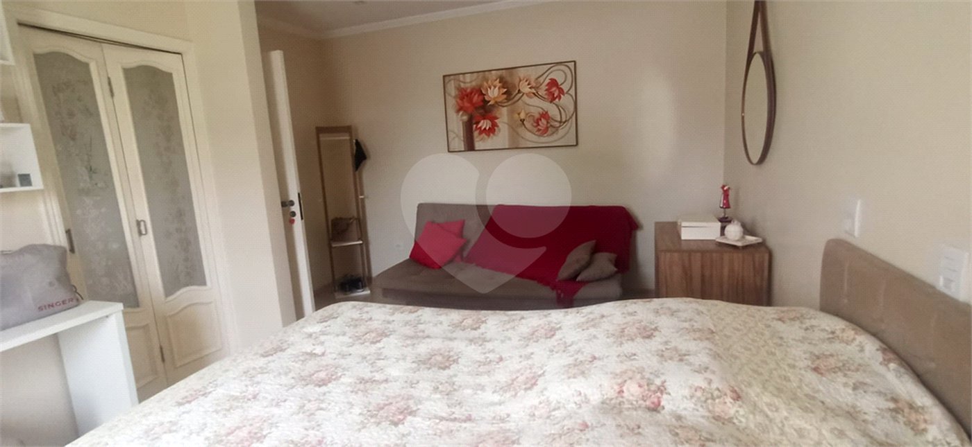 Sobrado à venda com 3 suítes em Vila Mazzei, São Paulo, SP