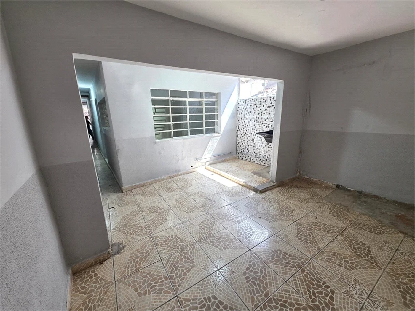 Sobrado à venda com 4 quartos, sendo 1 suíte, em Rio Pequeno, São Paulo, SP
