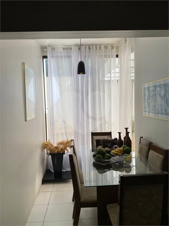 Apartamento à venda com 2 quartos no Centro, Ponta Porã, MS