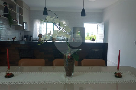 Casa à venda com 5 suítes no condomínio Village da Serra, Araçoiaba da Serra - SP