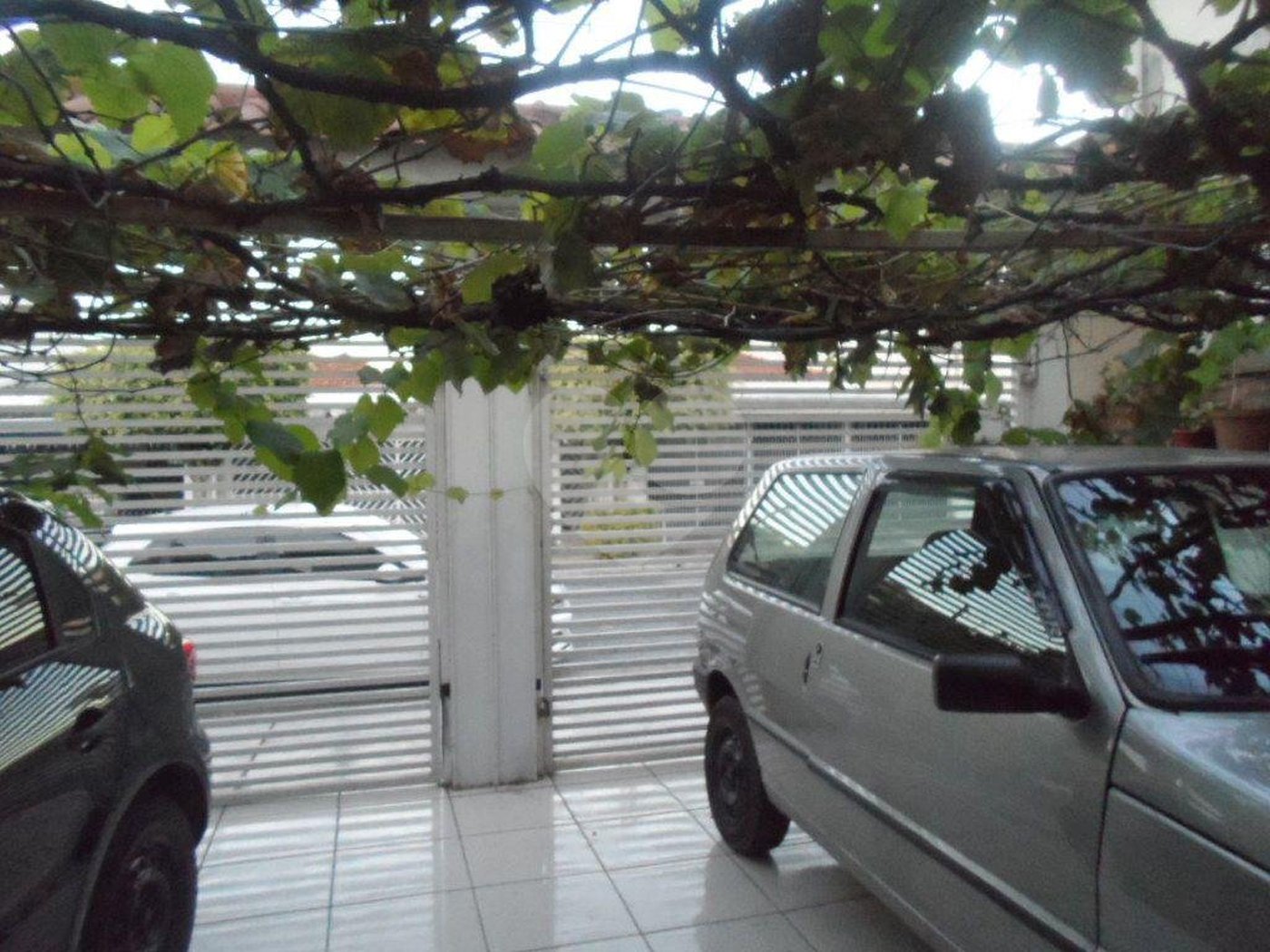 Sobrado à venda com 3 quartos, sendo 1 suíte, em Tremembé, São Paulo, SP