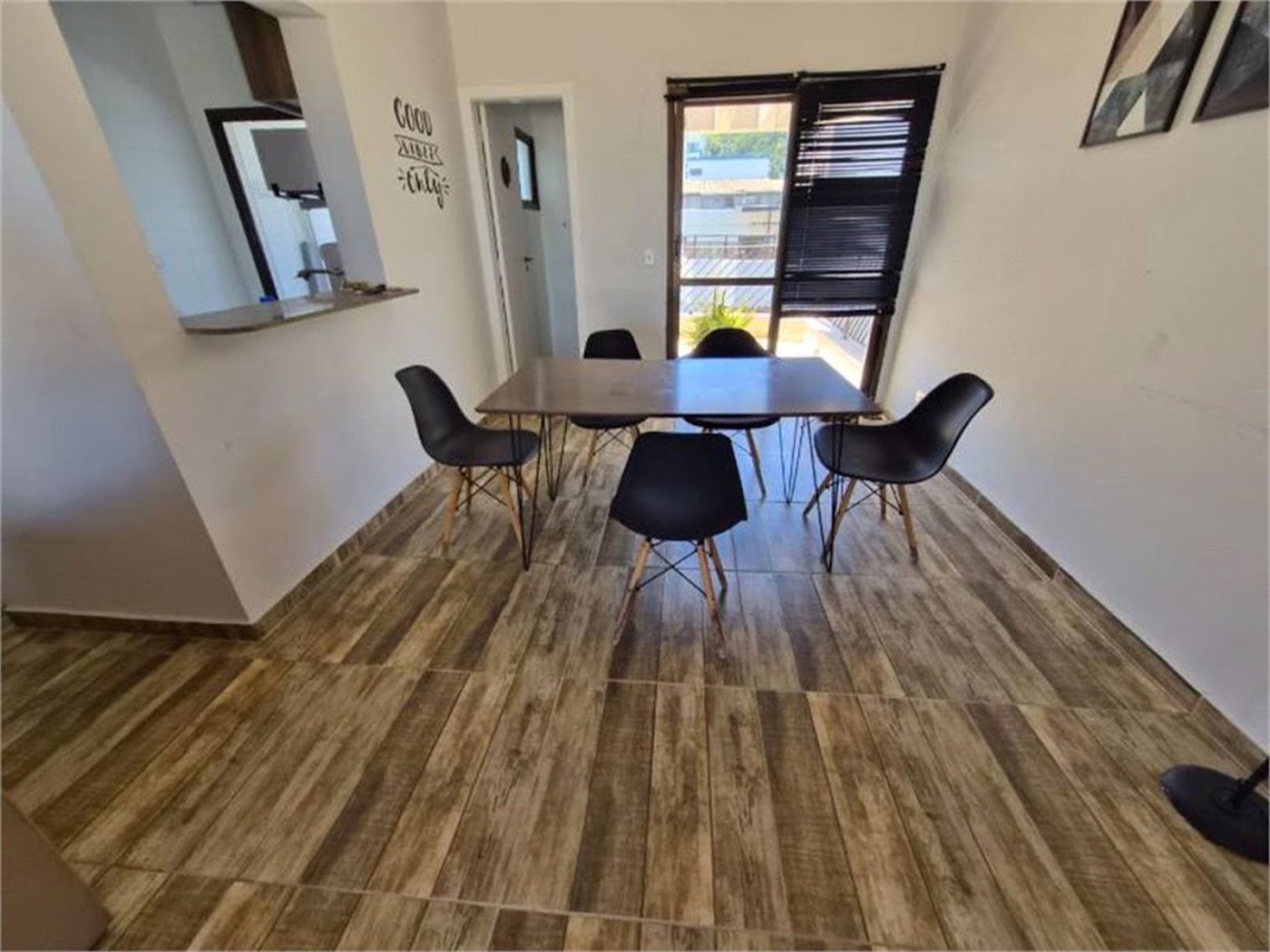 Apartamento Residencial à venda, Loteamento João Batista Julião, Guarujá - AP1261.