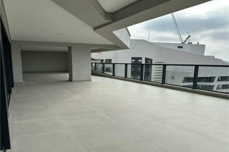 Cobertura à venda com 4 suítes em Brooklin Paulista, São Paulo, SP